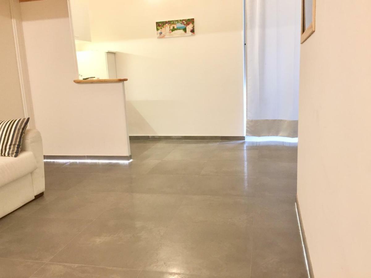 Il Viaggiatore Via Indipendenza 2 Gaeta Exteriör bild